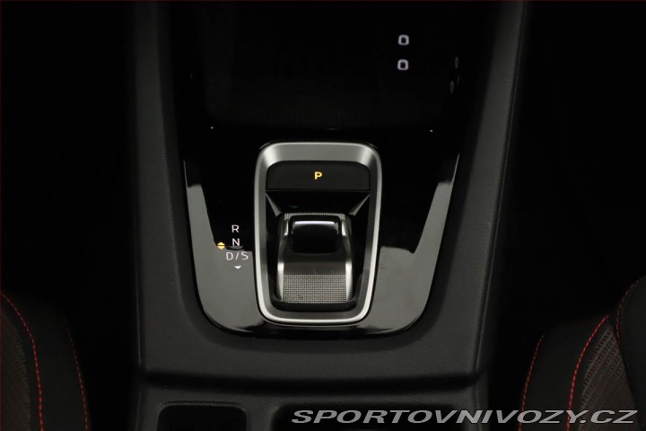 Škoda Octavia RS RS 2.0 TSI, RS, KEYLESS 2025