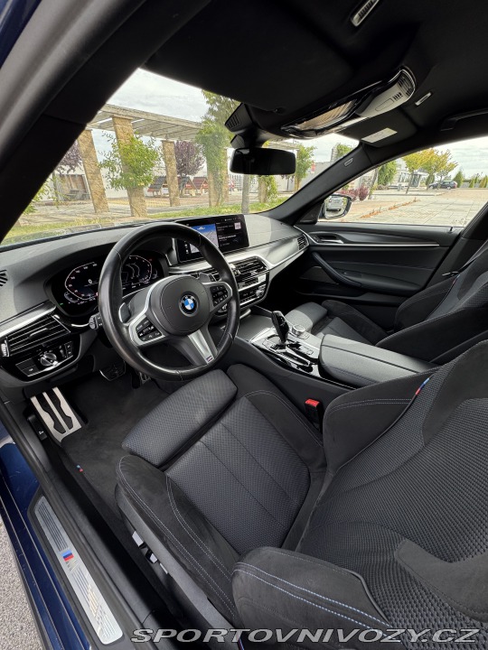 BMW 5 540I xDrive 2022