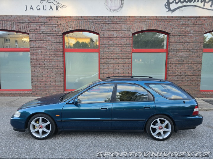 Honda Accord Aerodeck CE7 2.2iES ČR AC 1996