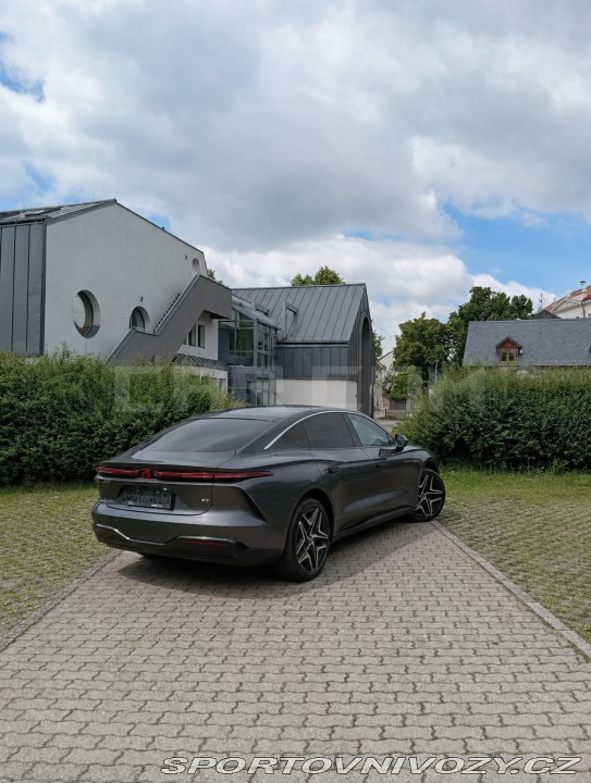 Ostatní značky Ostatní modely Rising F7 SKLADEM CZ 2025