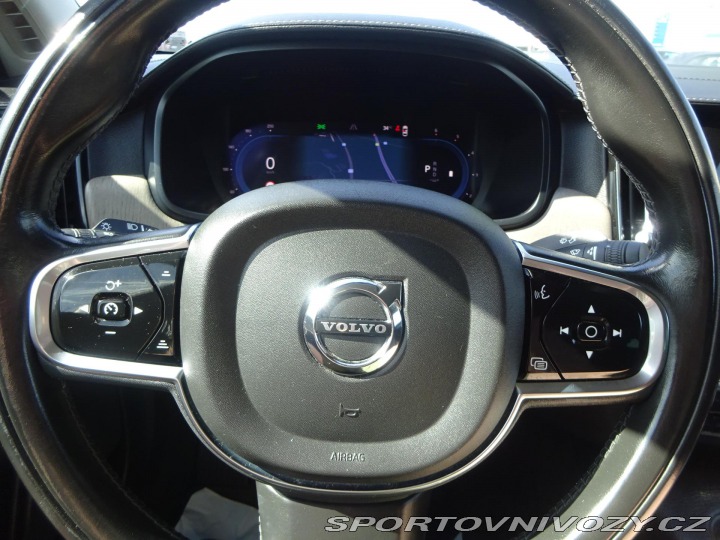 Volvo S90 AWD 173kW Inscription ČR 2022