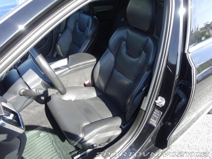 Volvo S90 AWD 173kW Inscription ČR 2022