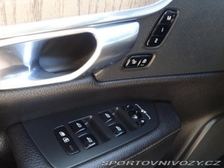 Volvo S90 AWD 173kW Inscription ČR 2022