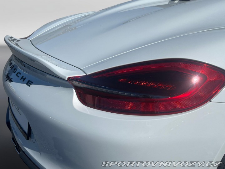 Porsche Cayman Spyder 2016