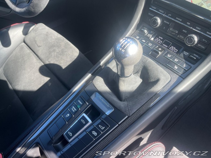 Porsche Cayman Spyder 2016