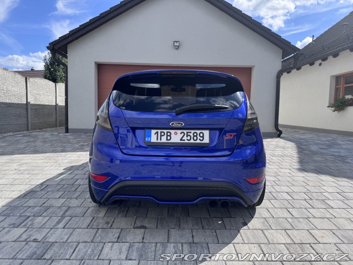 Ford Fiesta ST  2014
