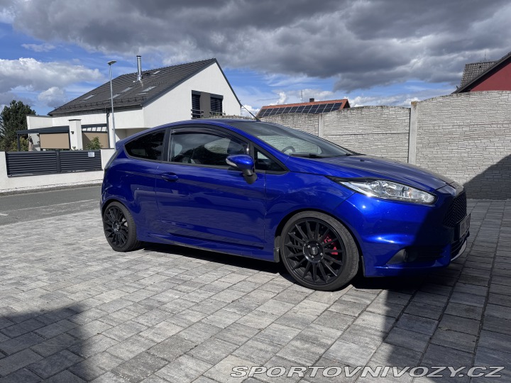 Ford Fiesta ST  2014