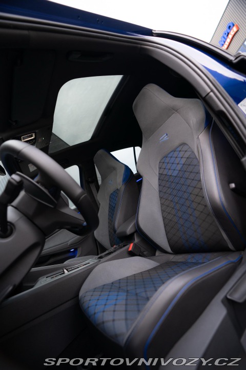 Volkswagen Golf R 2022