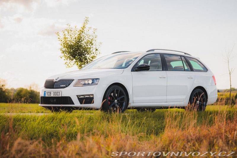 Škoda Octavia RS ŠKODA OCTAVIA 3 RS COMBI