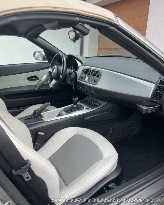 BMW Z4 2003