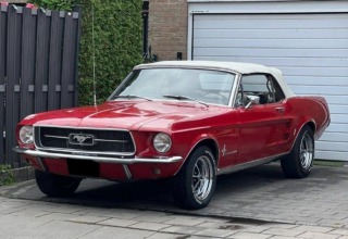 Ford Mustang 