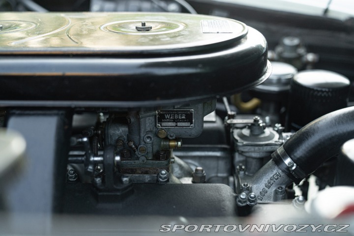 Ferrari 330 GT 2+2 MK I 1964