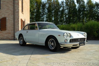 Ferrari 330 GT 2+2 MK I 1964