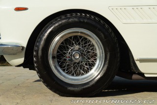 Ferrari 330 GT 2+2 MK I 1964