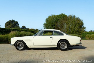 Ferrari 330 GT 2+2 MK I 1964