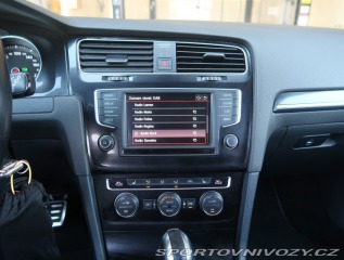 Volkswagen Golf Comfortline 2.0 TDI GTD 2015