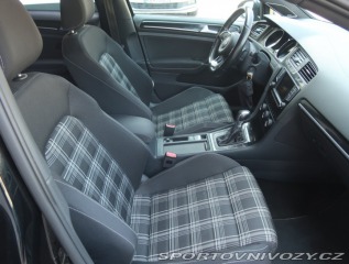 Volkswagen Golf Comfortline 2.0 TDI GTD 2015