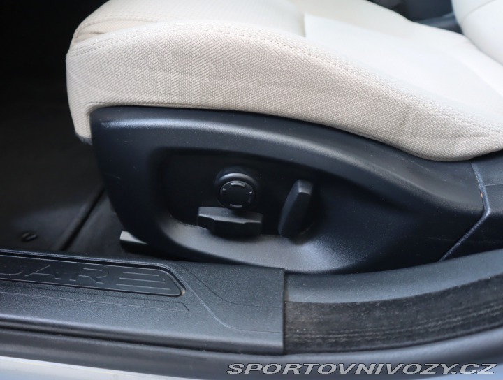 Jaguar XE E-Performance 2015
