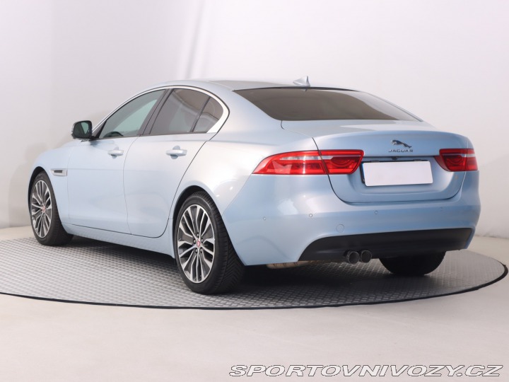 Jaguar XE E-Performance 2015