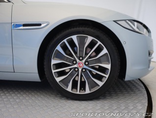 Jaguar XE E-Performance 2015
