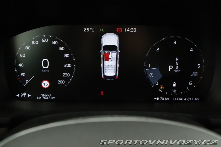 Volvo V90 Cross Country  D5 2.0 AWD 2020