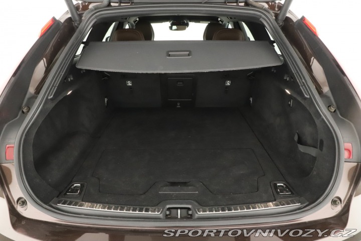 Volvo V90 Cross Country  D5 2.0 AWD 2020