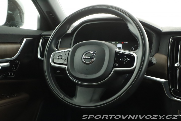 Volvo V90 Cross Country  D5 2.0 AWD 2020