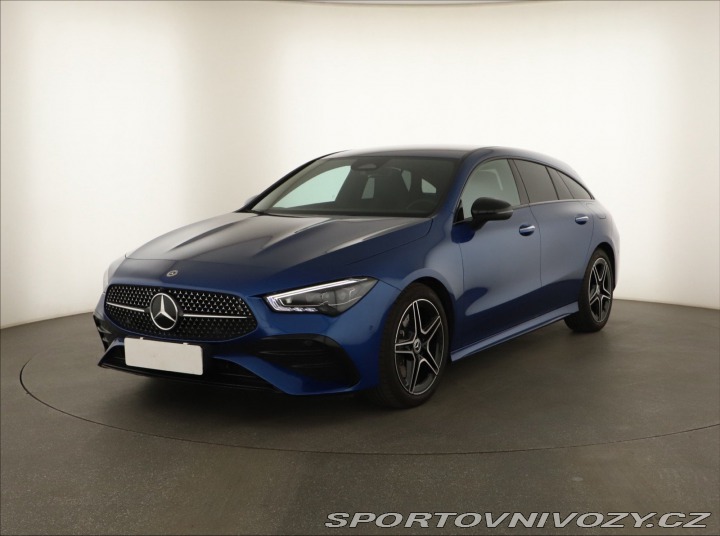 Mercedes-Benz CLA 200 2025