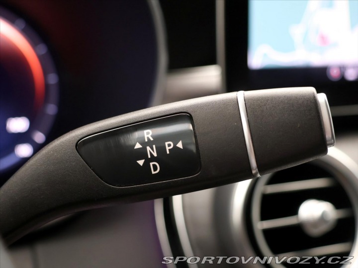 Mercedes-Benz C 2,0 300de 143kW AMG Night 2021