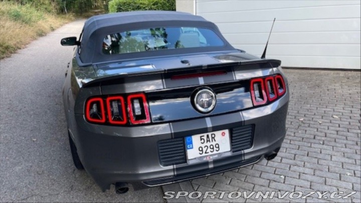 Ford Mustang 3,7 V6 2014