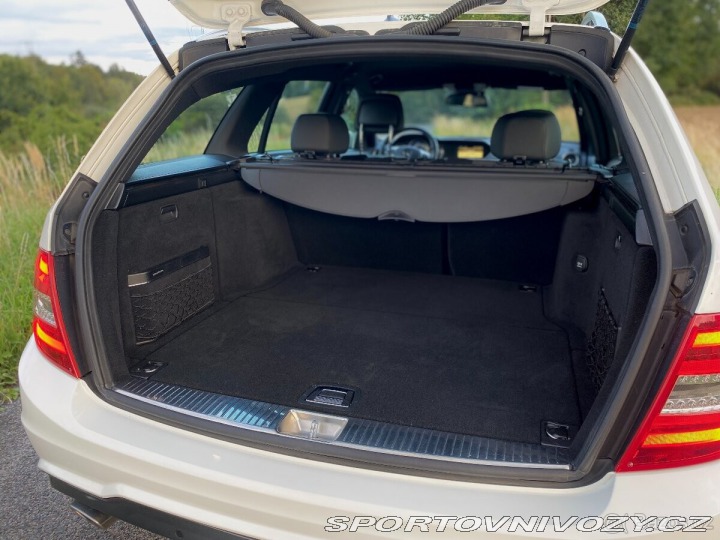Mercedes-Benz C 2,5 250 CDI AMG Paket ( 2011