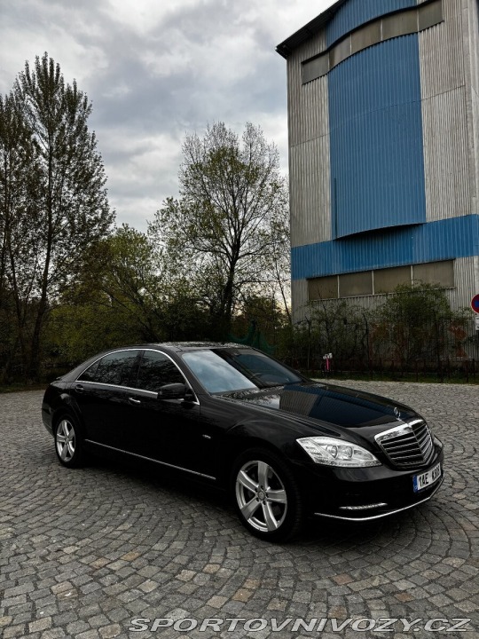 Mercedes-Benz S S 350L 4MATIC 1800
