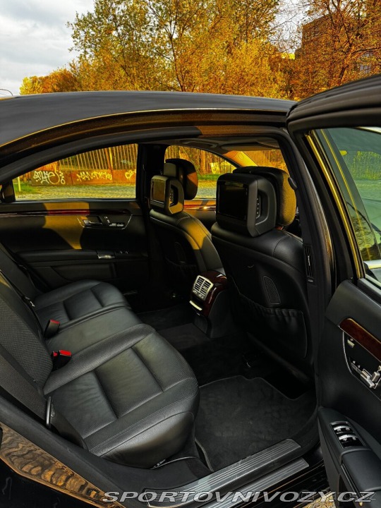 Mercedes-Benz S S 350L 4MATIC 1800