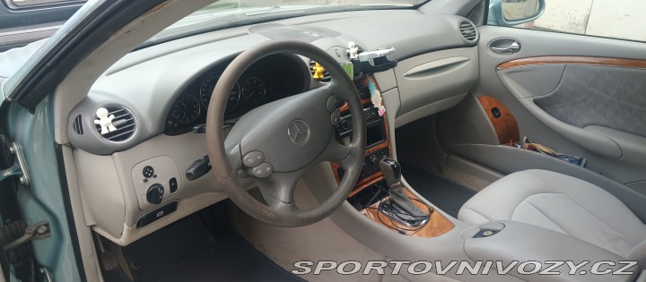 Mercedes-Benz CLK  2003