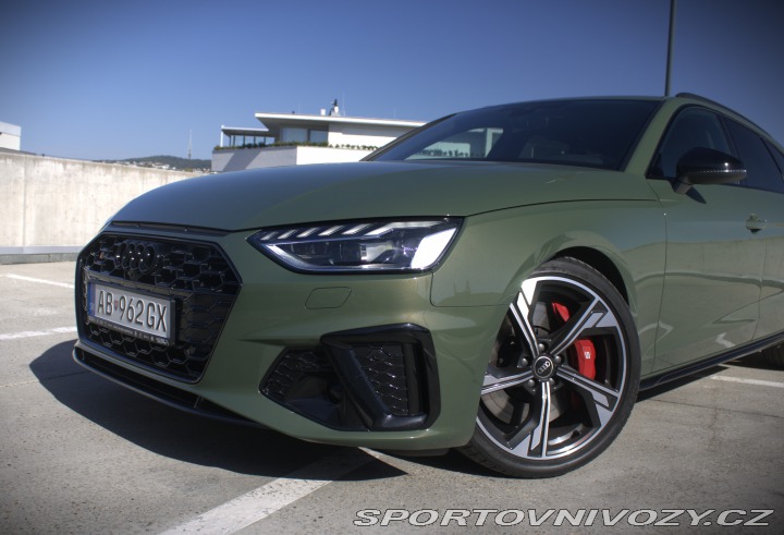 Audi S4 Avant Quattro 2023