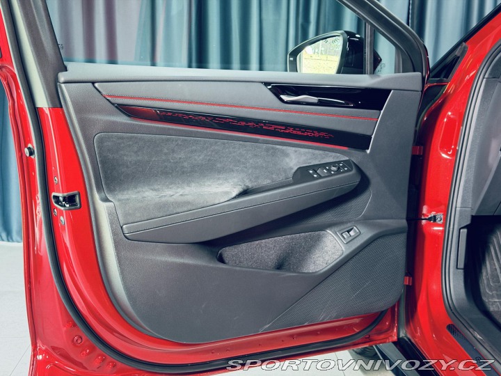 Volkswagen ID.7 GTX GTX*4M*ZÁRUKA*TAŽNÉ*HEADU 2025