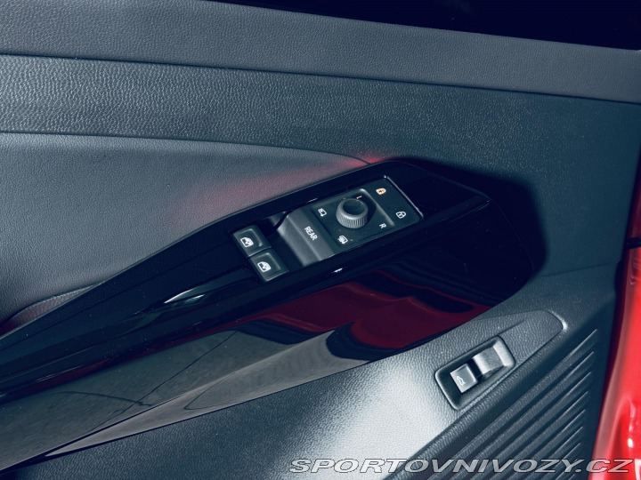 Volkswagen ID.4 GTX GTX*4M*TAŽNÉ*360*ZÁRUKA*P 2025