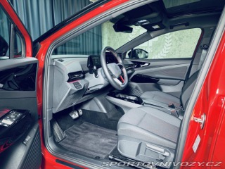 Volkswagen ID.4 GTX GTX*4M*TAŽNÉ*360*ZÁRUKA*P 2025