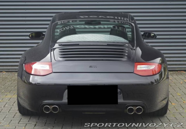 Porsche 911 Carrera 2 2005