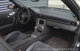 Porsche 911 Carrera 2 2005