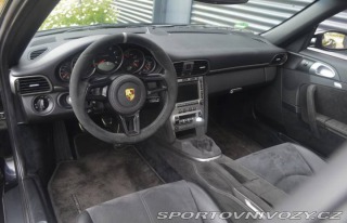 Porsche 911 Carrera 2 2005