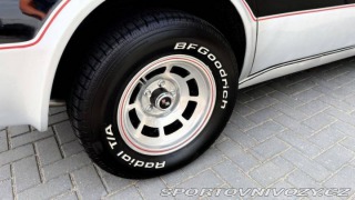 Chevrolet Corvette Pace Car - Anniversary Edition 1978