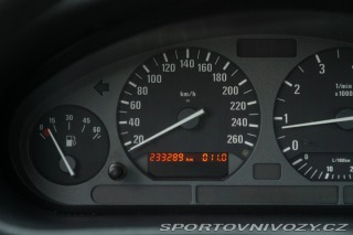 BMW 3 318 IS RACING 1994