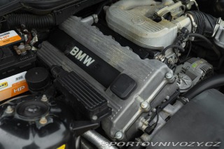 BMW 3 318 IS RACING 1994