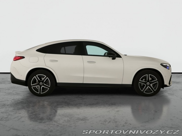 Mercedes-Benz Ostatní modely GLC Coupe AMG line 220 d 4MATIC 2023