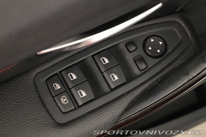 BMW 3 330 d 2012