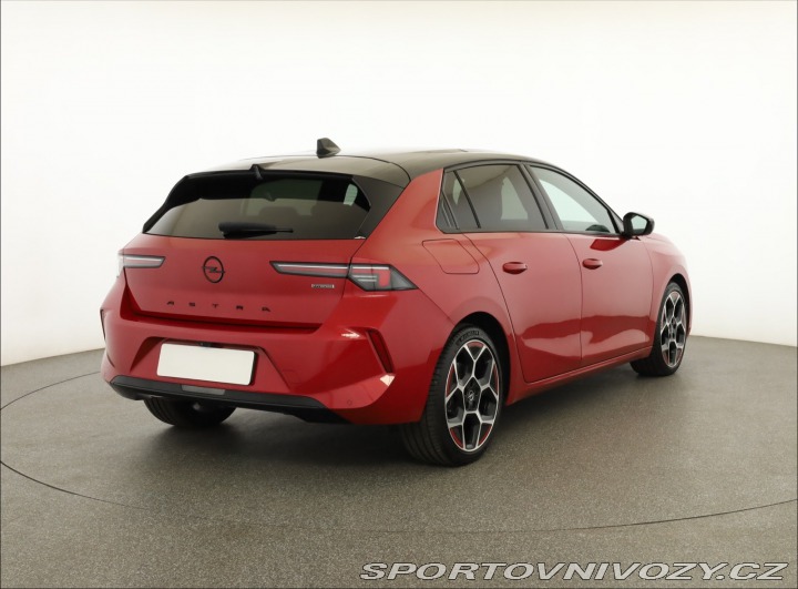 Opel Astra GS-Line Plug-in-Hybrid 1. 2022