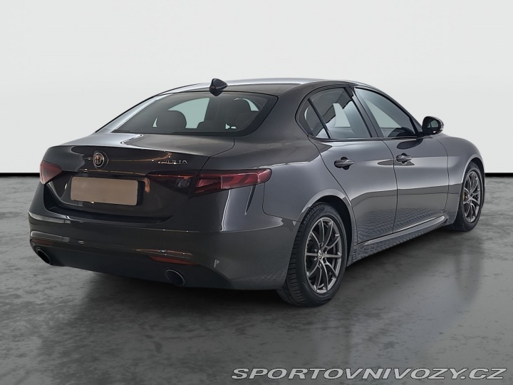 Alfa Romeo Giulia 2.0 Turbo 2017