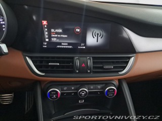 Alfa Romeo Giulia 2.0 Turbo 2017