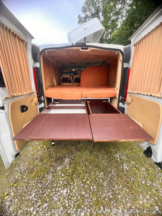 Opel Ostatní modely Vivaro 2,0 Obytné 2008